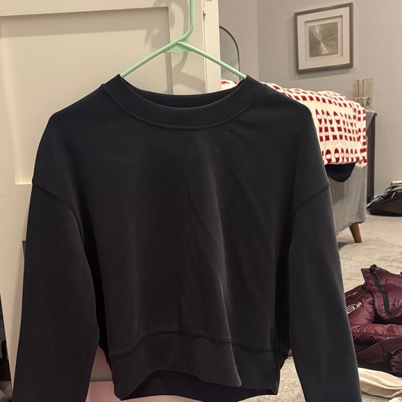 lululemon athletica Tops - lululemon athletica Black Sweatshirt